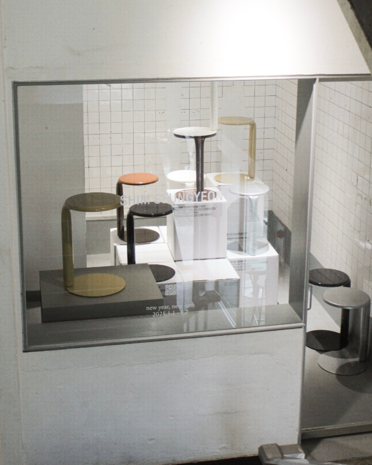 Pressura Side Table
