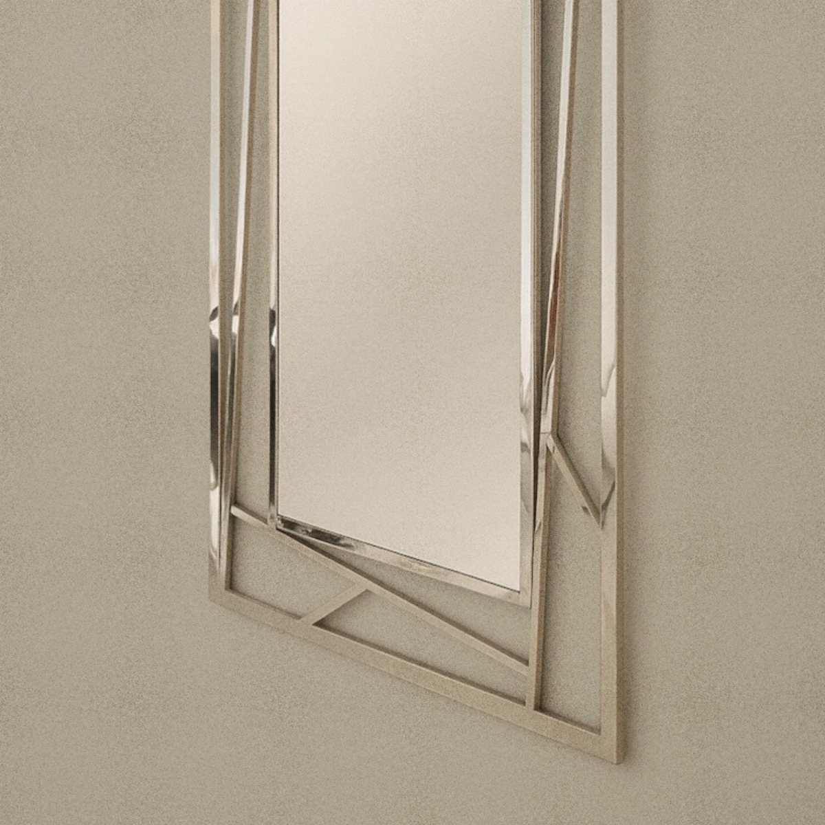 Contour Mirror
