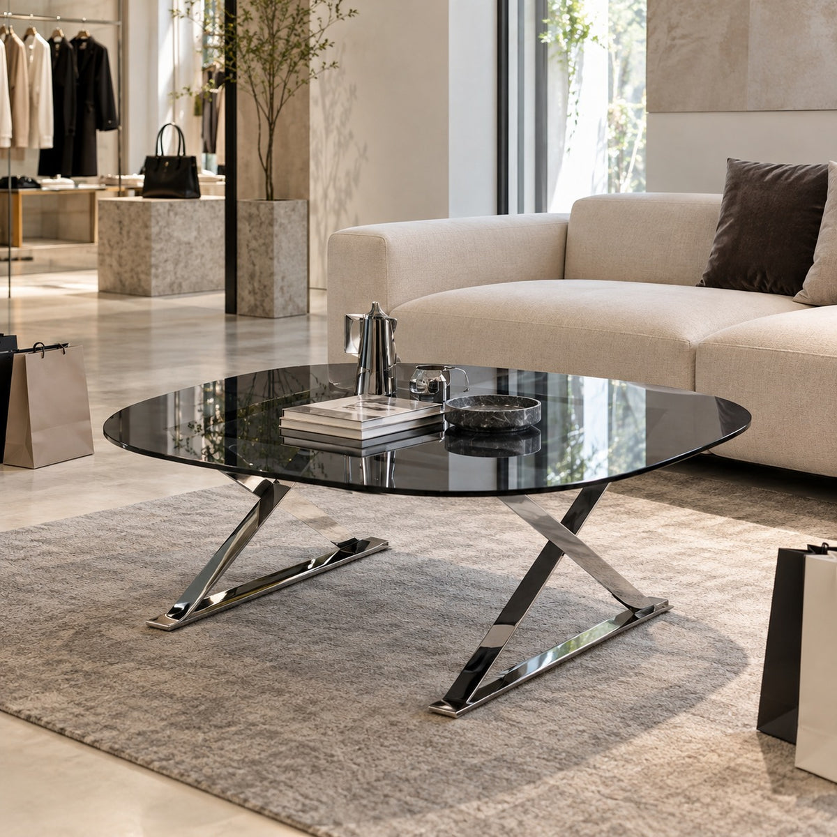 Angle Leg Coffee Table 使用イメージ（アパレル店）
