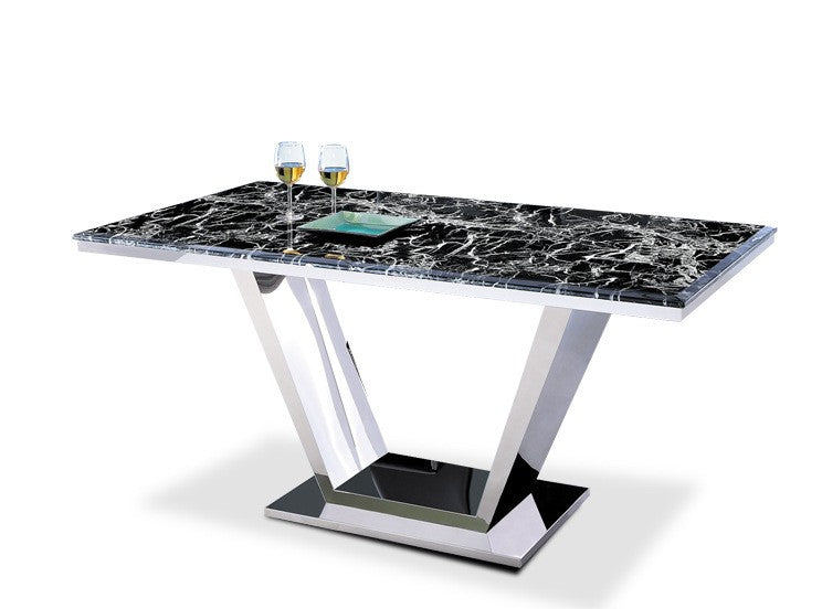 Vertex Marble Dining Table シーン