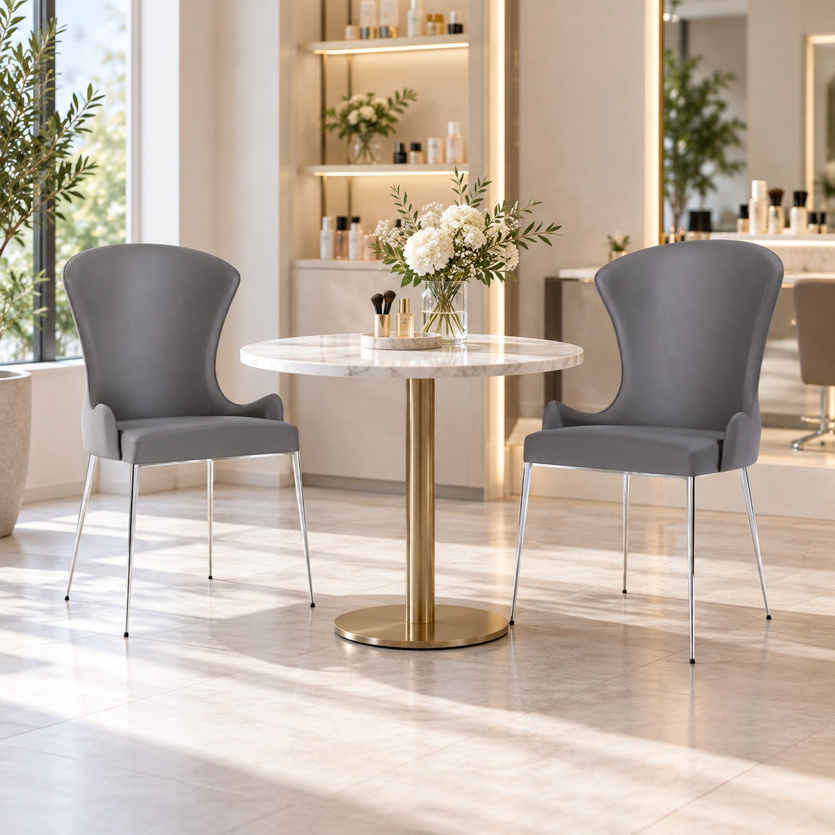 Shell Dining Chair 使用イメージ（サロン）