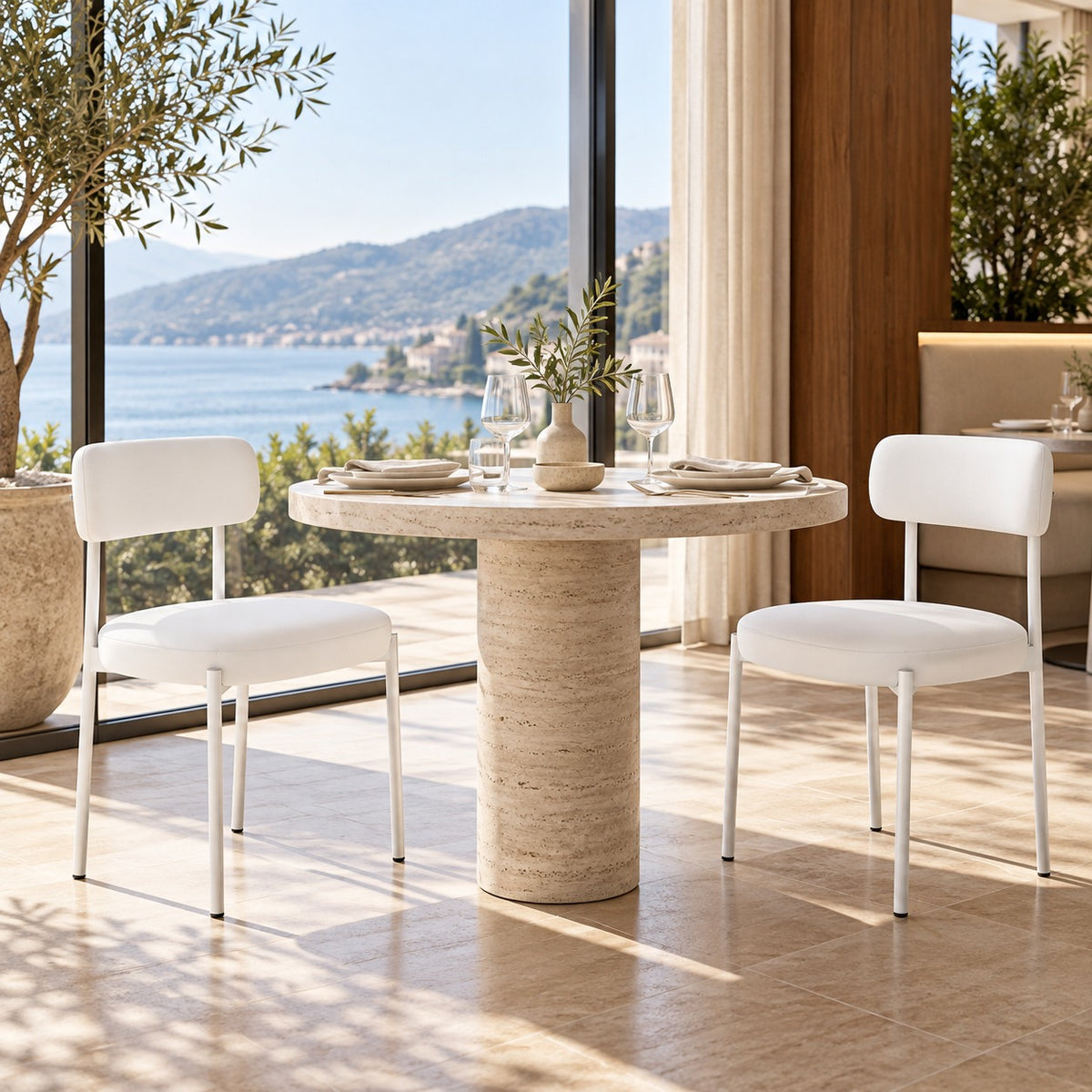 Round Back Dining Chair 使用イメージ