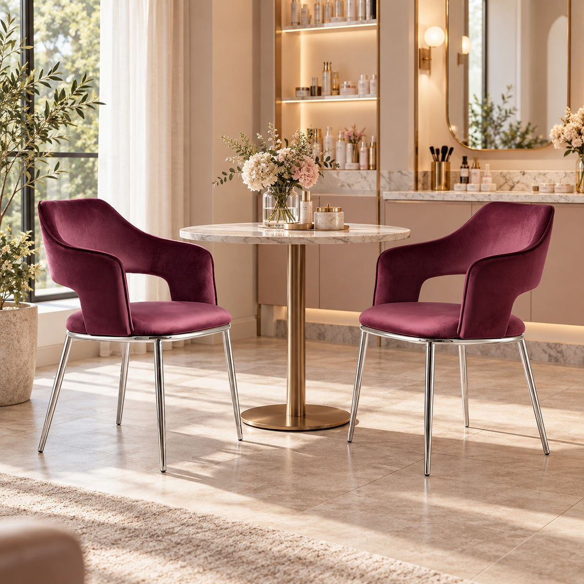 Open Arm Velvet Chair 使用イメージ（サロン）