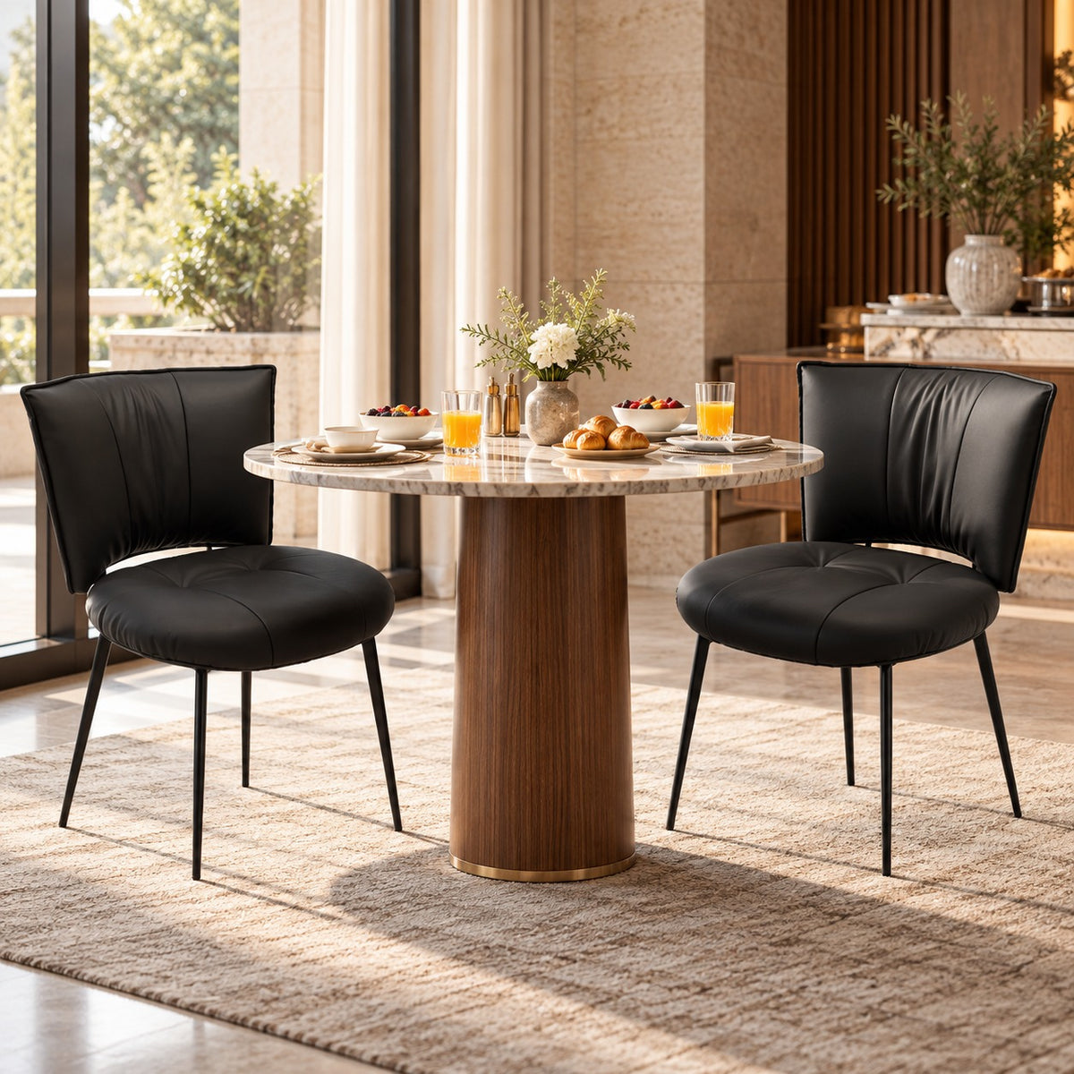 Noir Tufted Dining Chair 使用イメージ