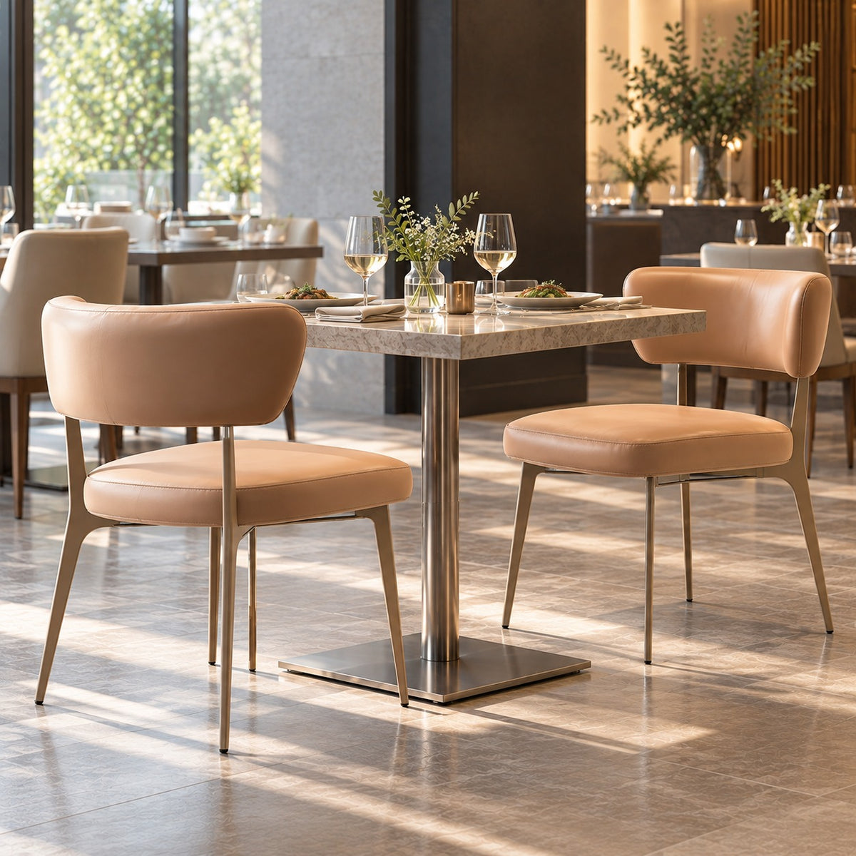 Wing Back Dining Chair 使用イメージ