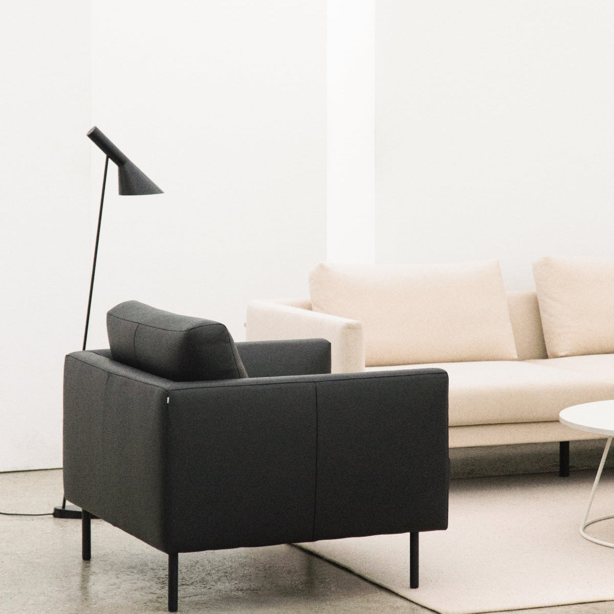 Linear Sofa - Leather