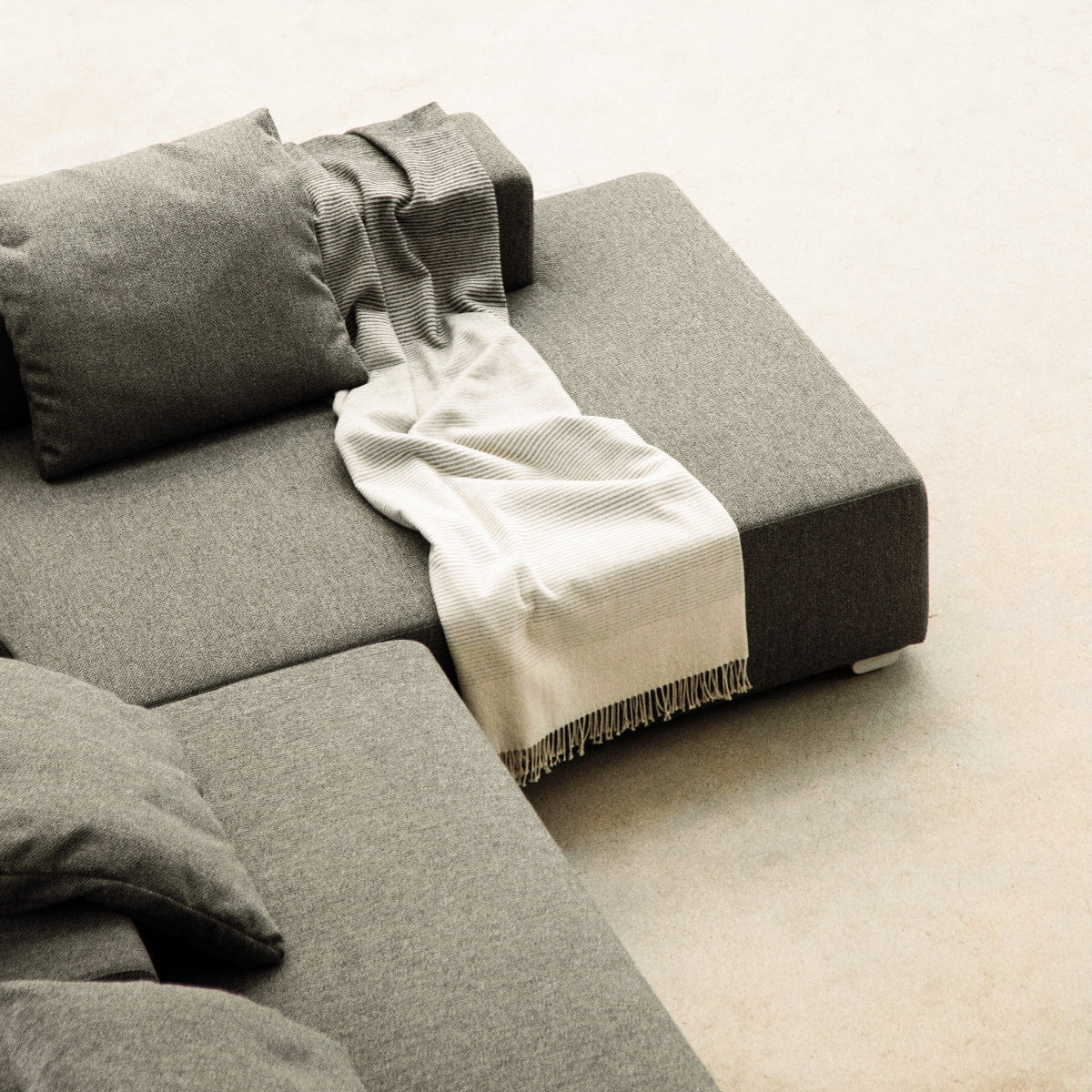 Lay Sofa - Fabric
