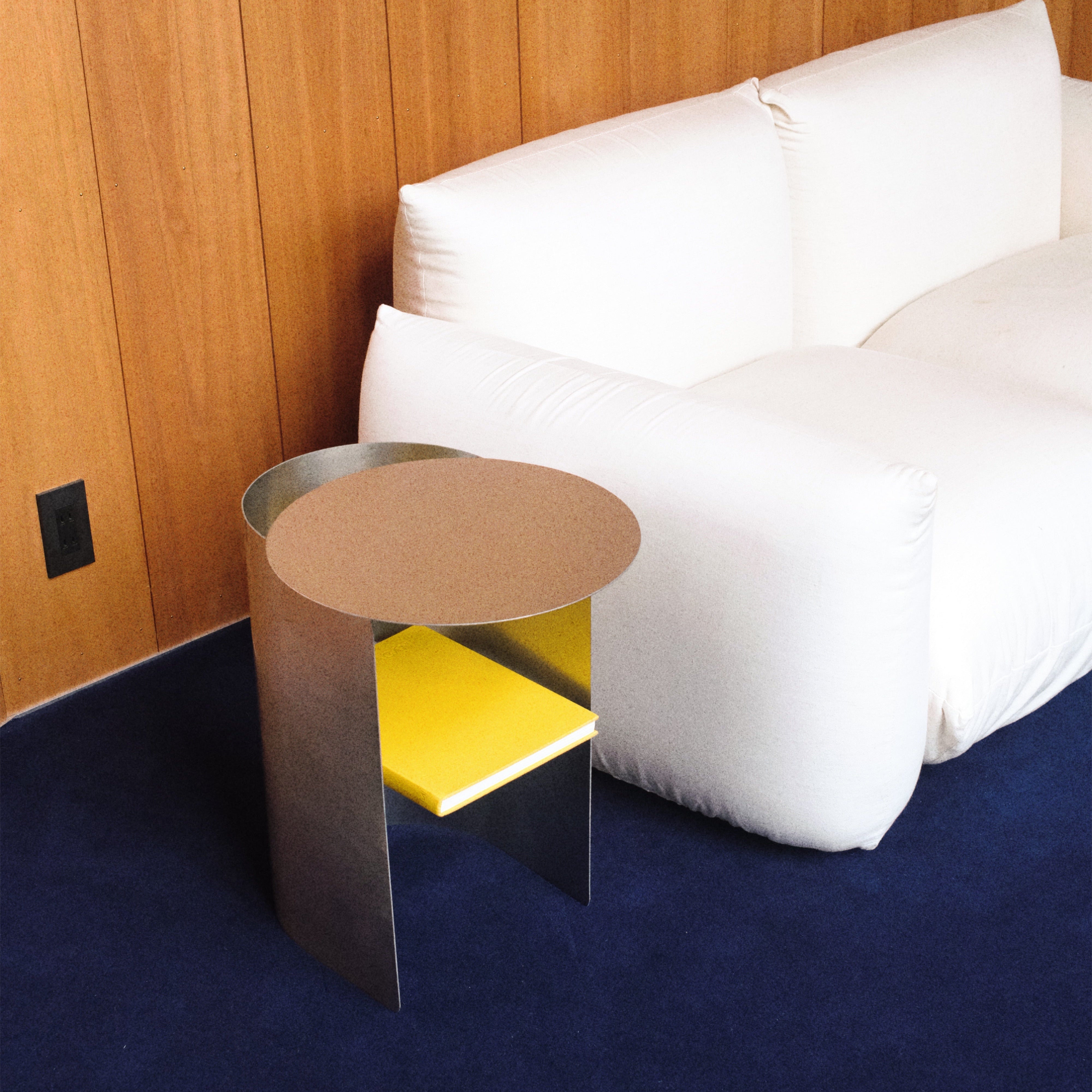 【N2 interior】stainless side table 即日配送】Stainless Curved Side Table サイドテーブル