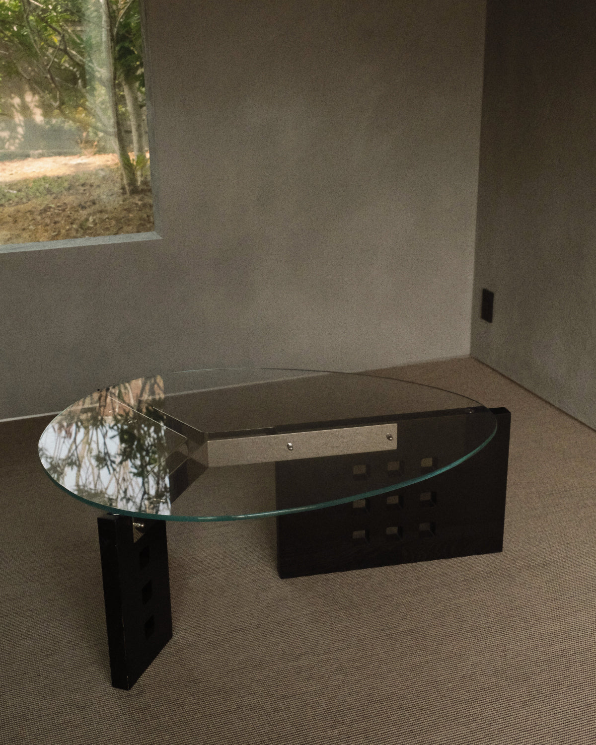 【OUTLET】Square Hole Low Table