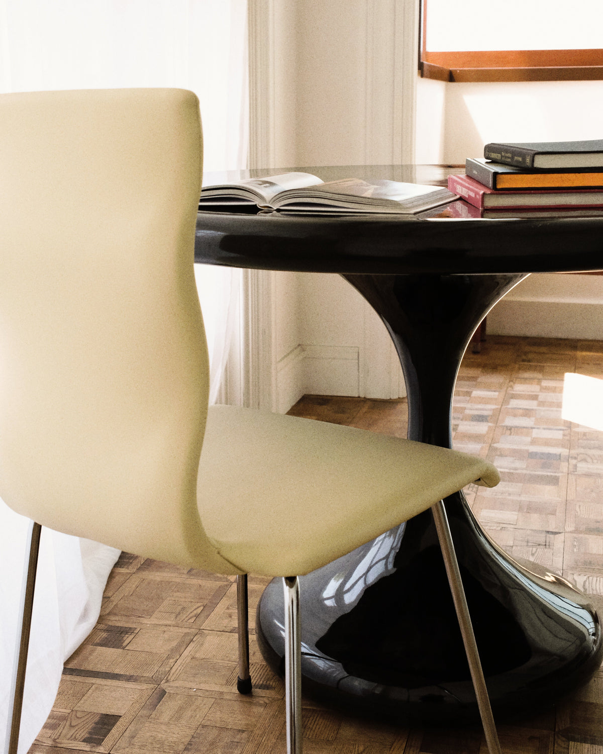 【OUTLET】Orb Table