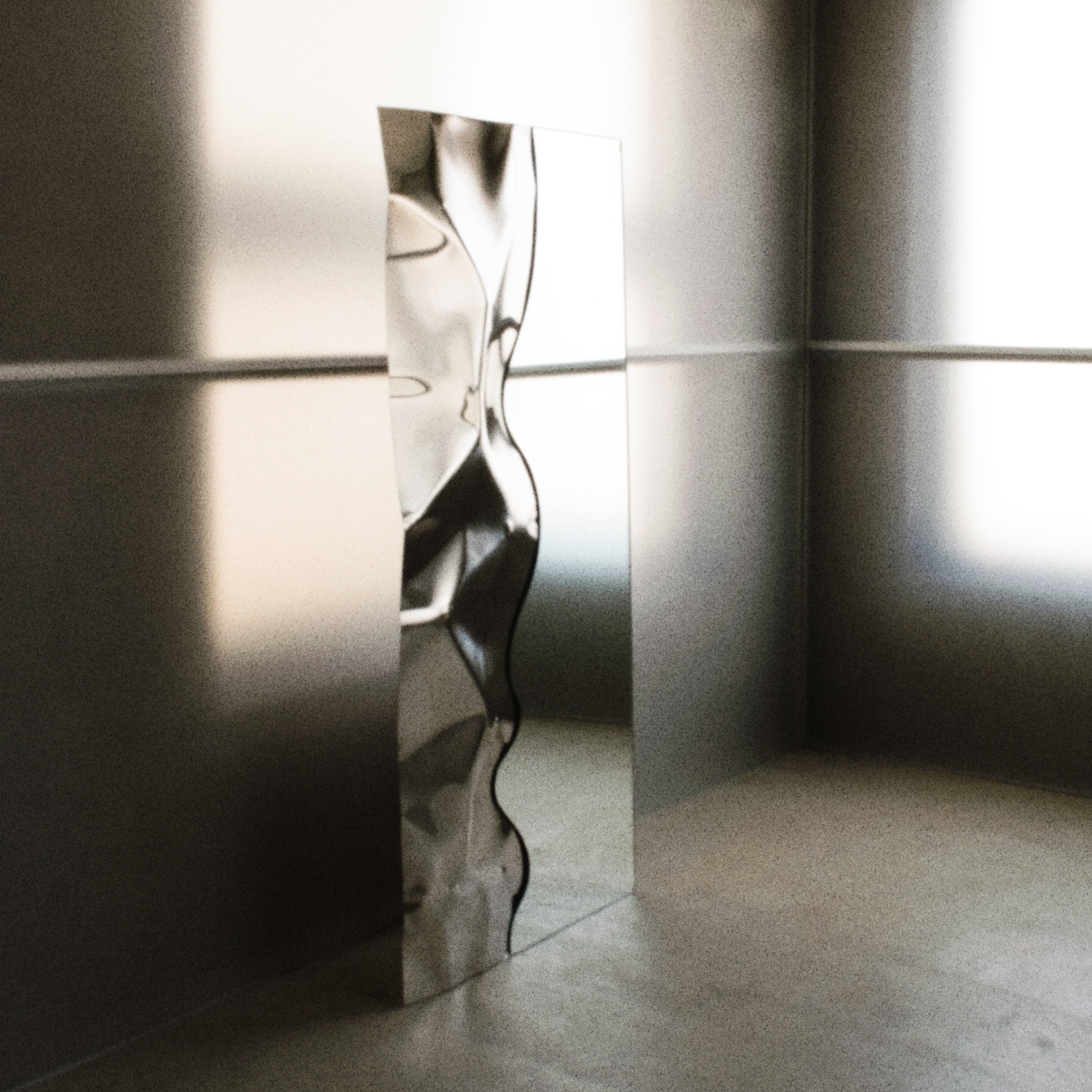 ステンレス什器 全身鏡 ORIGAMI Mirror アウトレット | 美容室・サロン