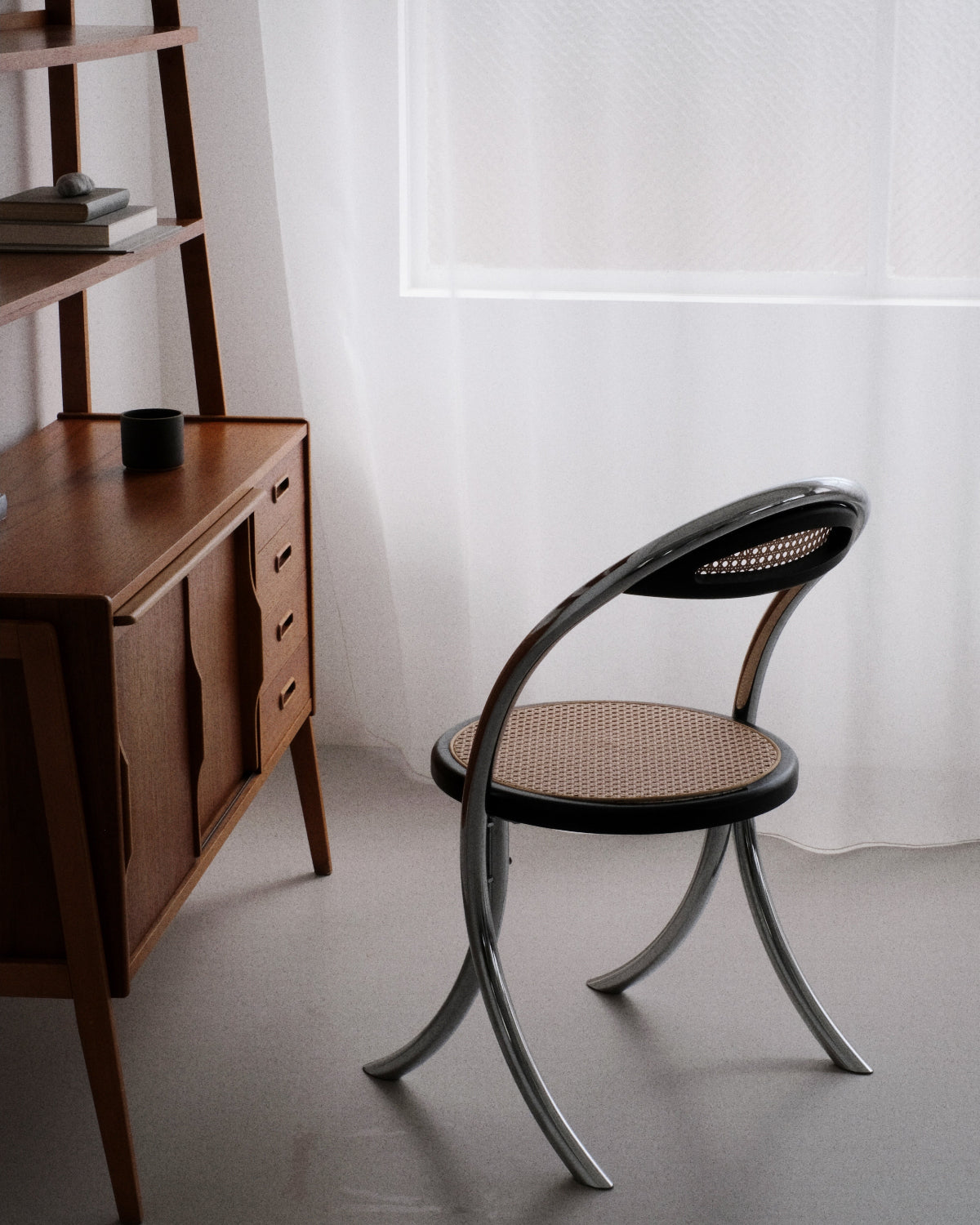 【OUTLET】Swan Chair