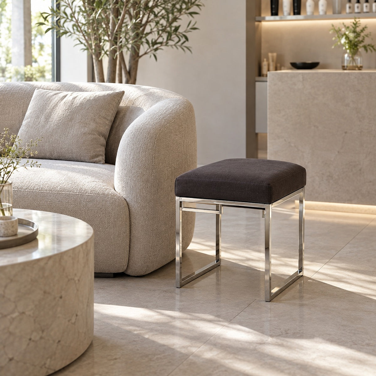 Cube Stool 使用イメージ（サロン）