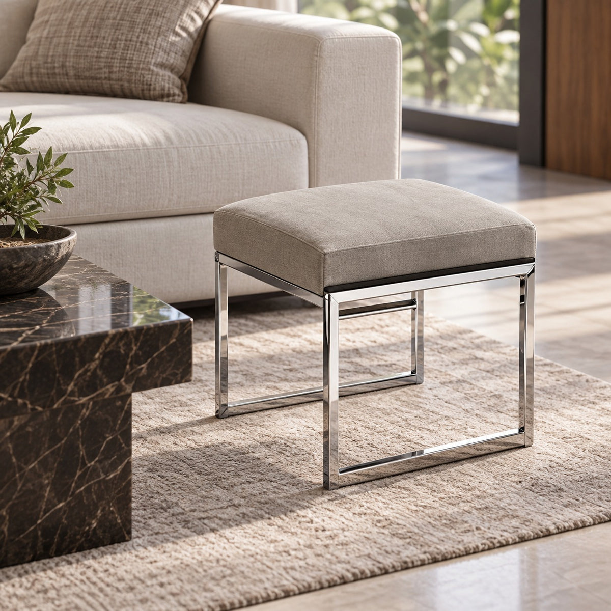 Cube Stool 使用イメージ