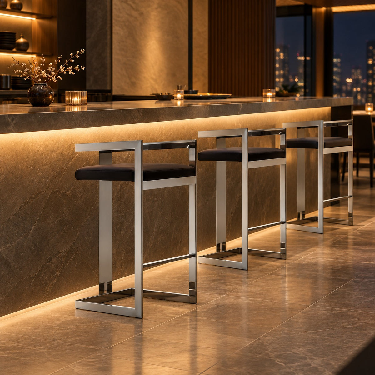 Square Counter Chair 使用イメージ（飲食店）