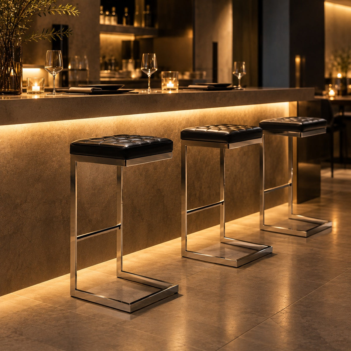 Cantilever Bar Stool 使用イメージ（飲食店）
