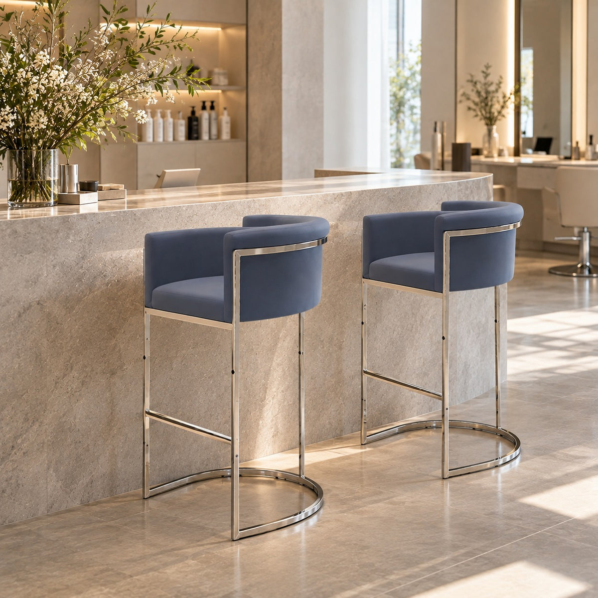 Barrel Bar Chair 使用イメージ（サロン）