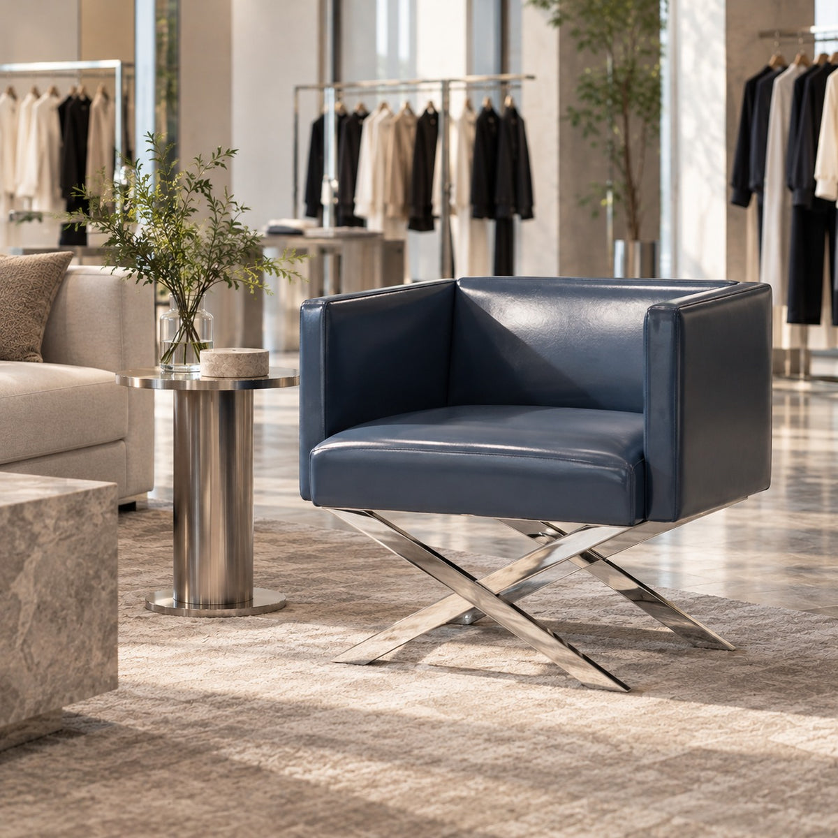 Club X Chair 使用イメージ（アパレル店）