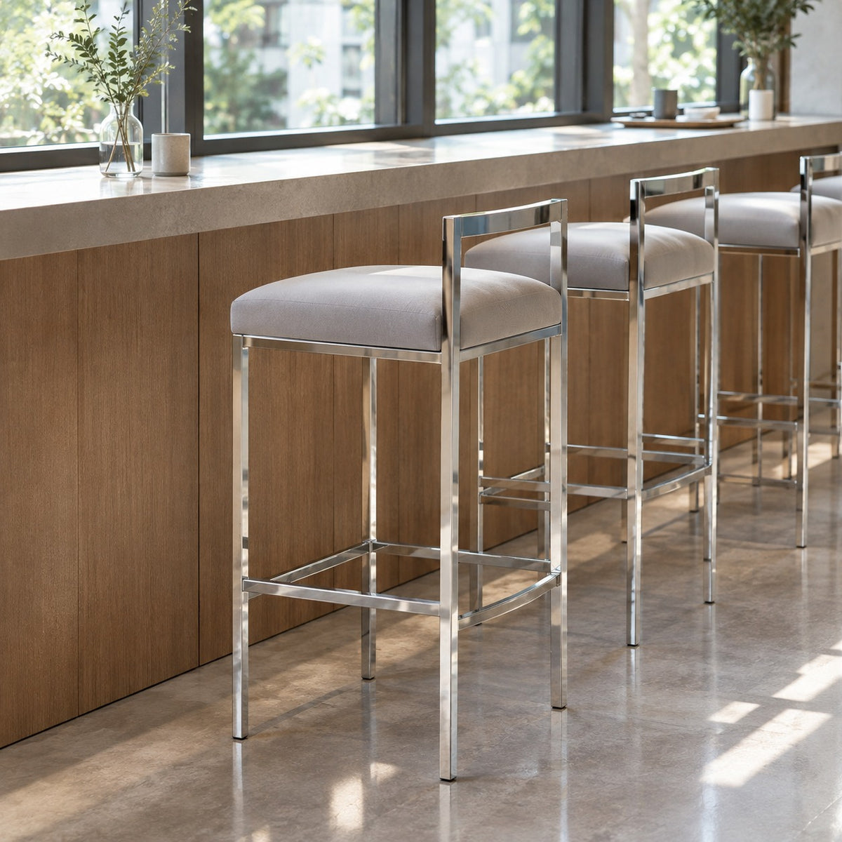 Frame Back Counter Chair 使用イメージ