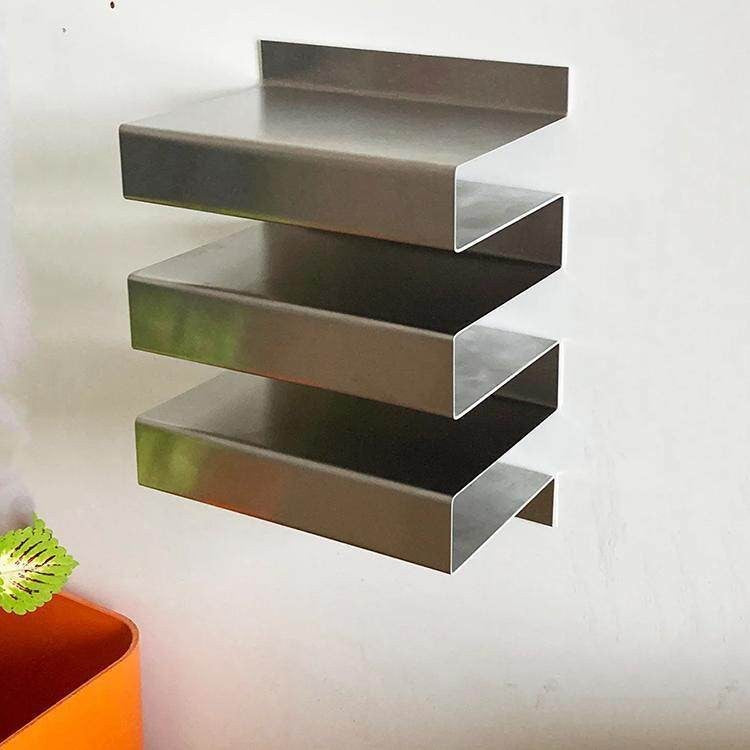 Ribbon Wall Shelf 3